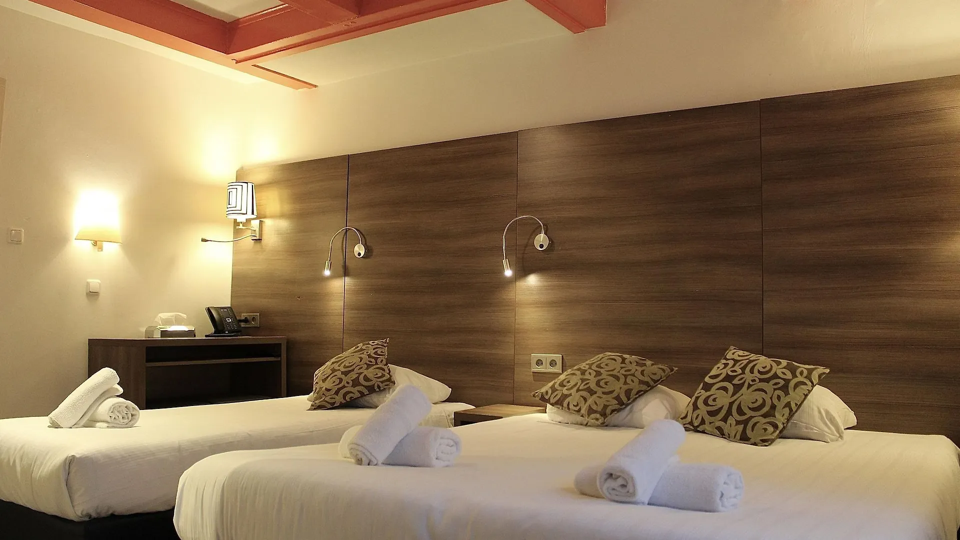 Itc Hotel Amsterdam 2*,  Netherlands